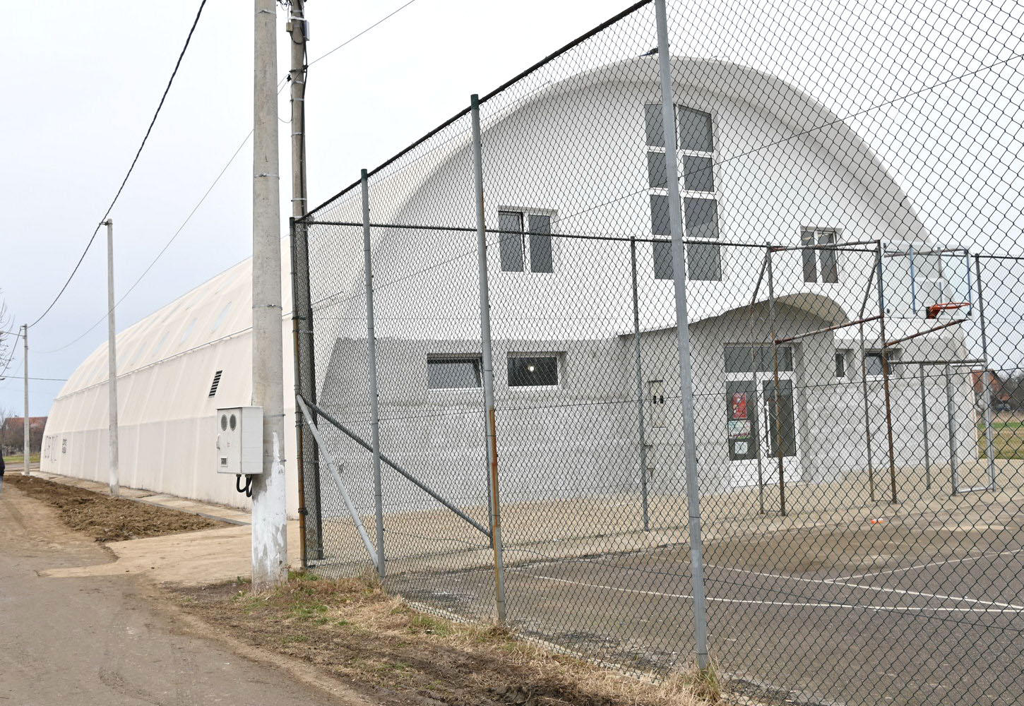 Isporuka i ugradnja toplotne pumpe voda voda ecoBOX, hala, Boljevci