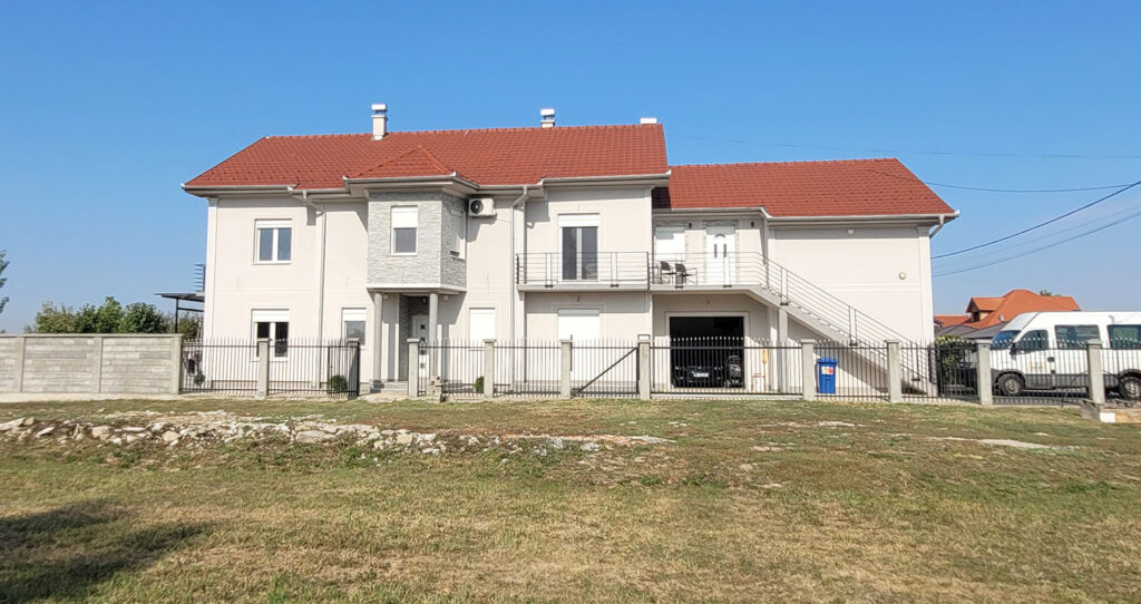 Isporuka i ugradnja toplotne pumpe voda voda ecoBOX, kuća, Plavi Horizonti